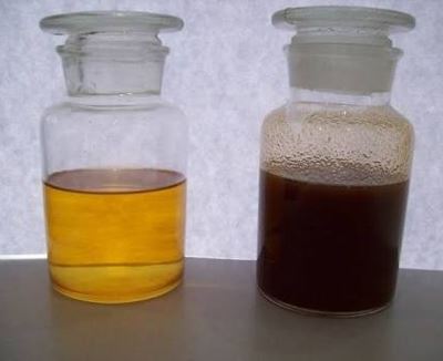 Clear and dirty oil comparison